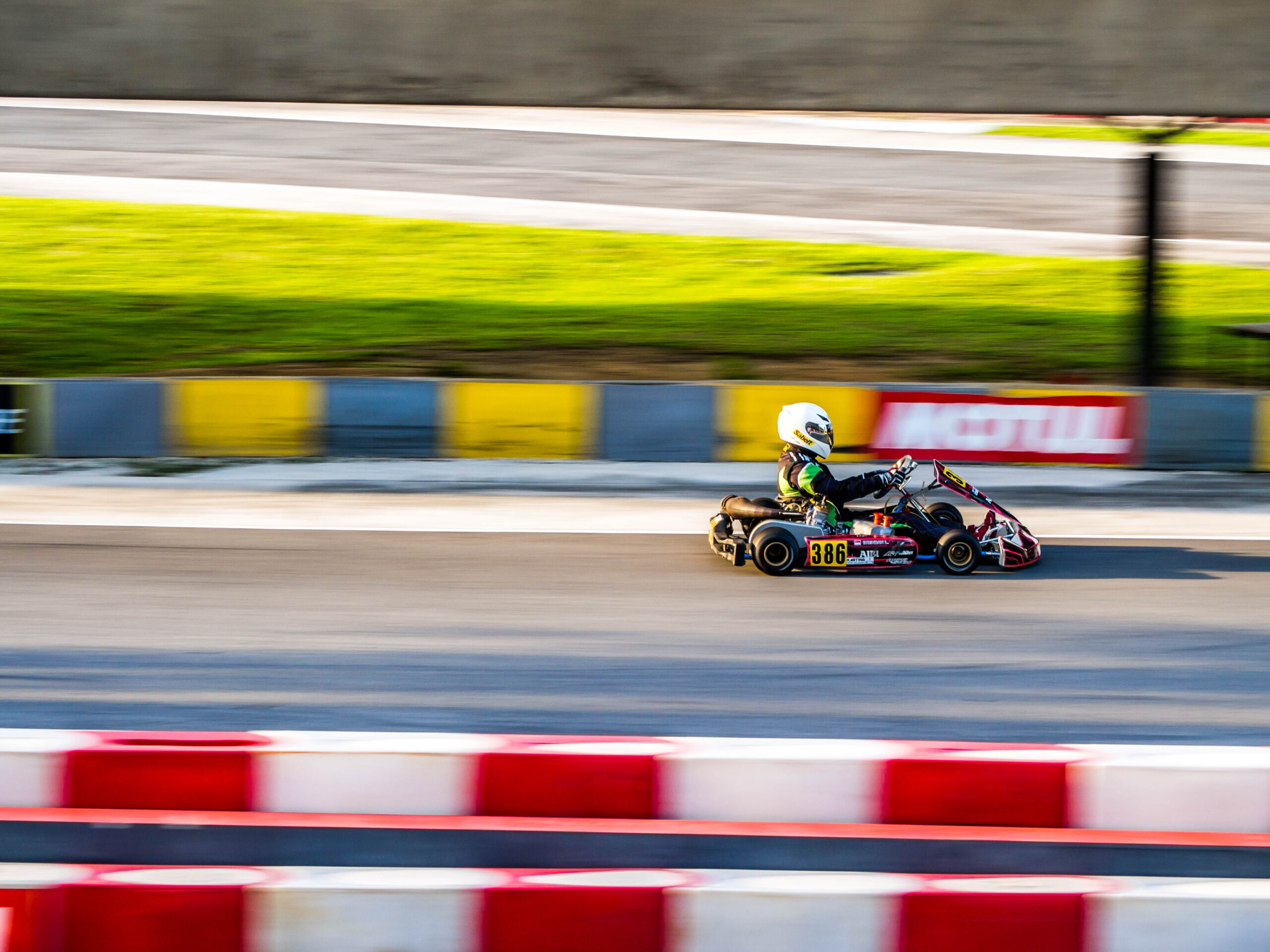 Karting and outdoor activities near Pernik